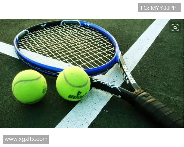 重庆网球队边路渗透战术解析与实战应用研究